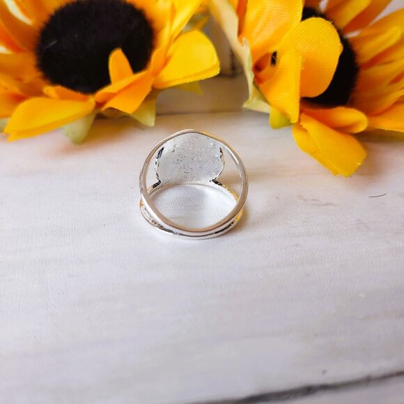 New Silver Tone Ring w/Bronze Flowers Open Sides Size 7 Eclectic, Abstract, Chic - Picture 5 of 5